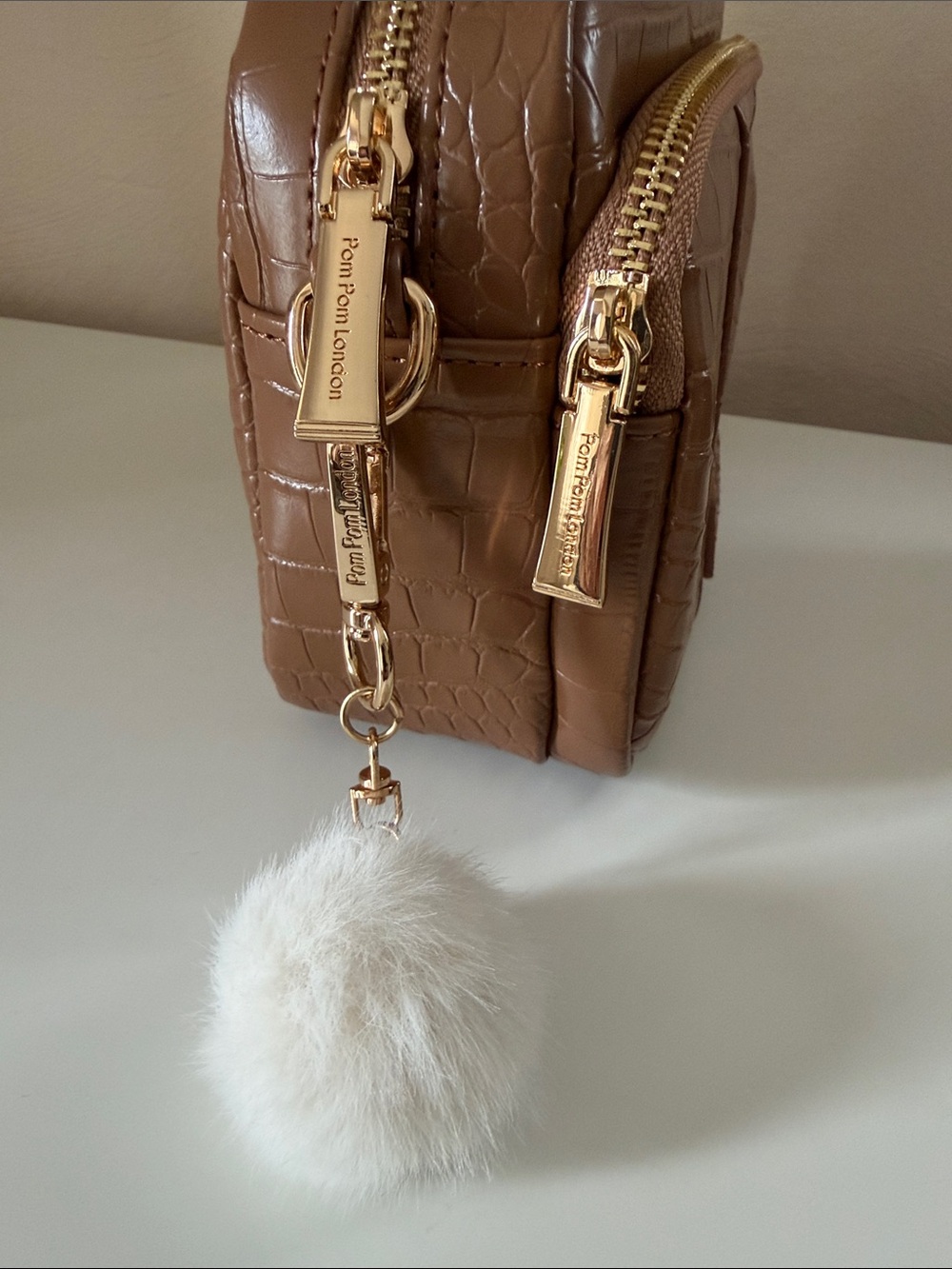 Pom Pom London Caramel Croc-Embossed Crossbody Bag - Picture 4 of 11